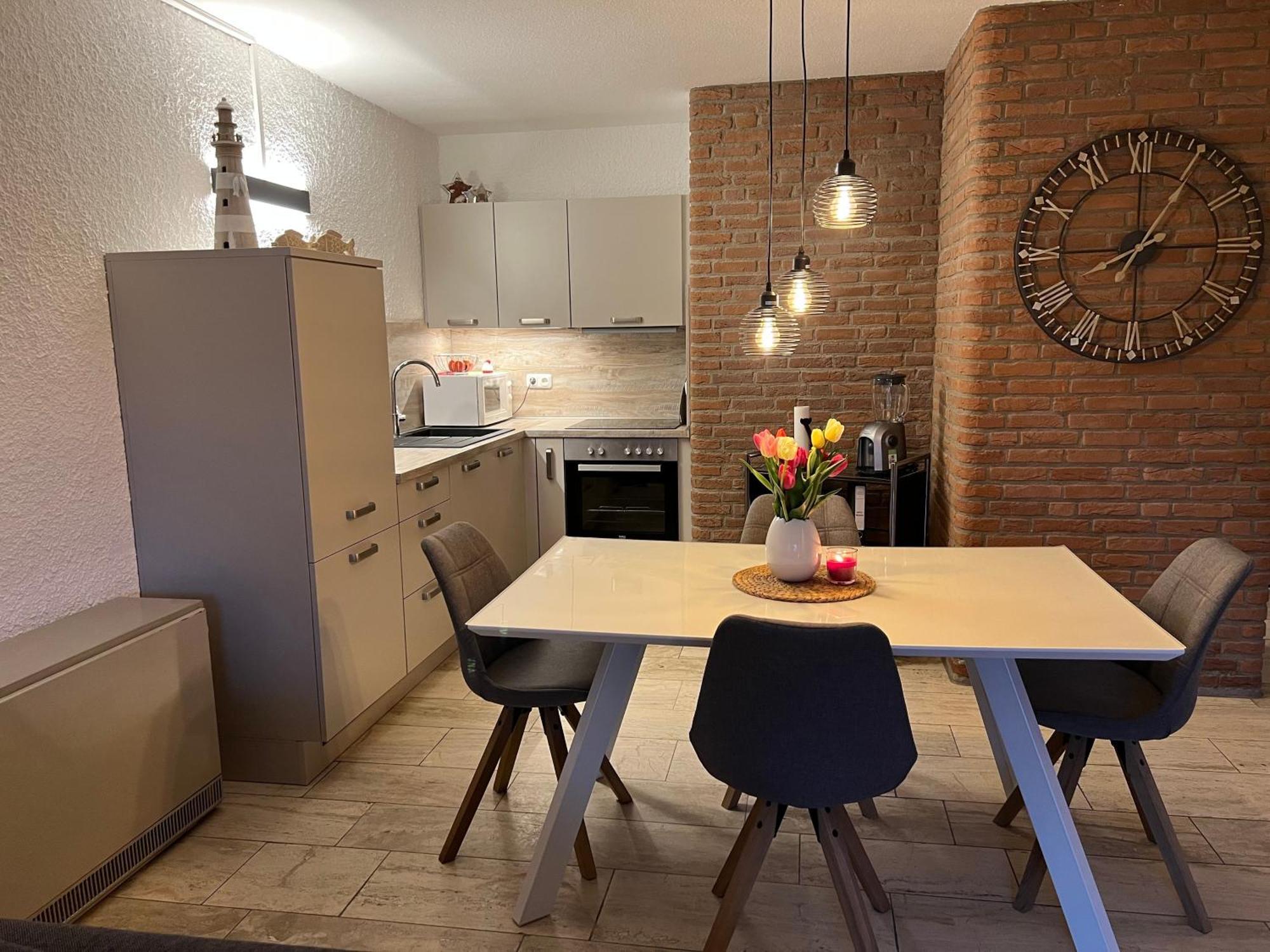 Appartment 2015 In Tossens Stick Eksteriør billede